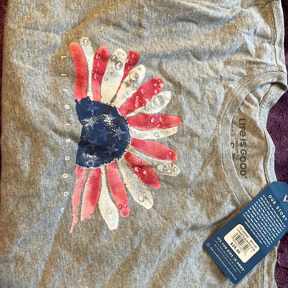Brand new tee w tags